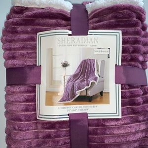 NWT - Corduroy Reversible Throw